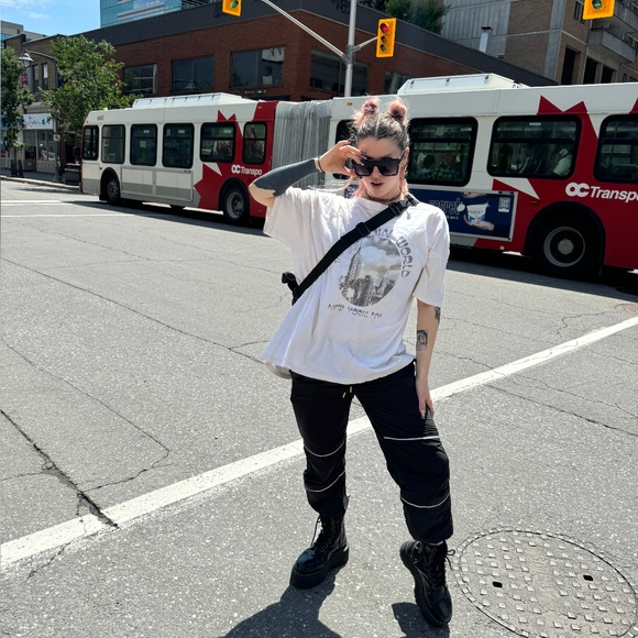 Meet your Posher, Jaime - Picture 1 of 1